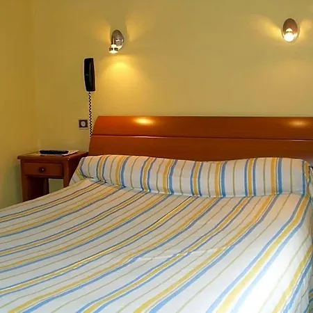 La Boule D'or Hotel Bressuire