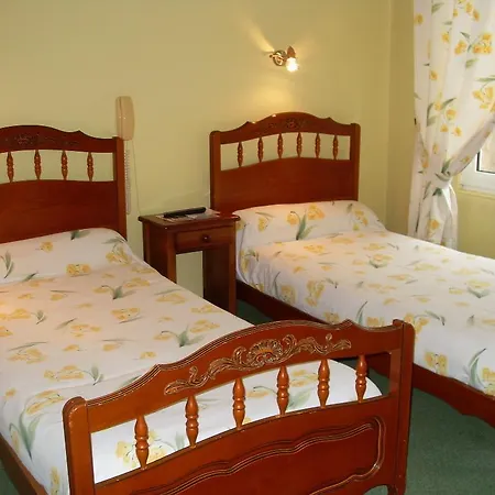 Hotell La Boule D'or Bressuire