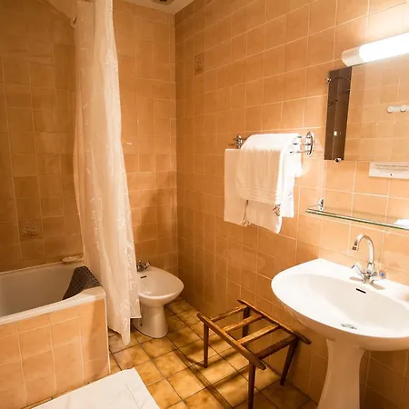 Hotel La Boule D'or Bressuire