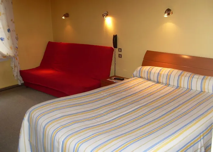 La Boule D'or Hotel 2*