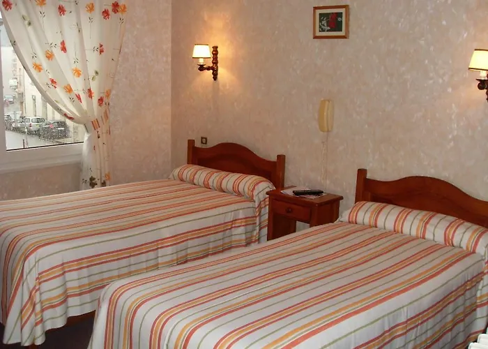 La Boule D'or Hotell Bressuire